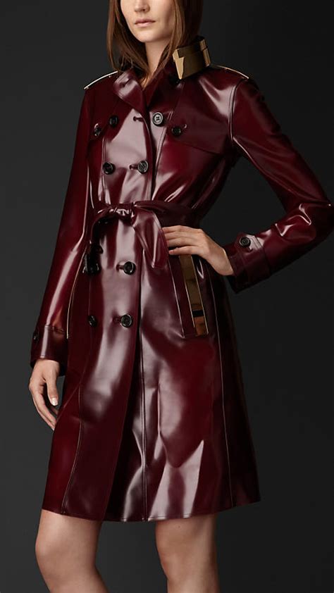 burberry metal plate vinyl trench coat